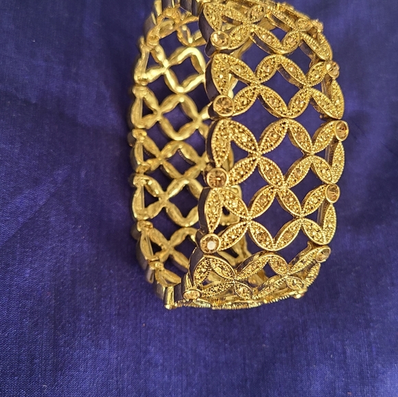 Adjustable bangle - Picture 4 of 4